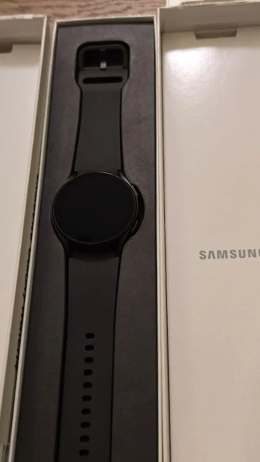 ۲ عدد کلگسی واچ۴ galaxy watch4 (فقط آنباکس شده)|ساعت|تهران, گلستان (شهرک راه آهن)|دیوار