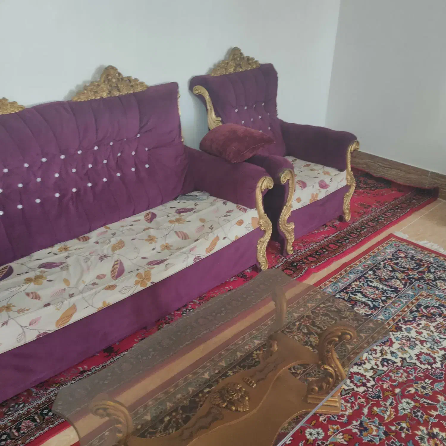 سوییت روزانه و شبانه +پارکینگ|اجارهٔ کوتاهمدت آپارتمان و سوئیت|بروجرد, |دیوار