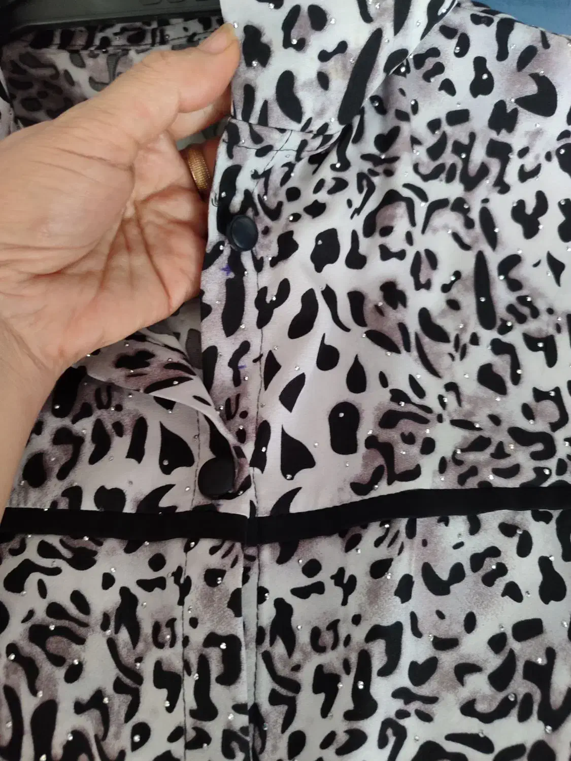 شومیز مانتویی|لباس|آبسرد, |دیوار