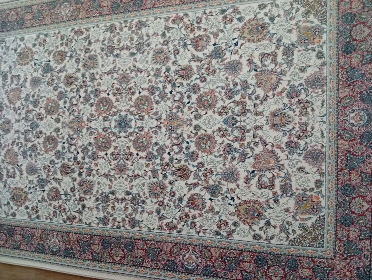 فرش|فرش|تهران, قصر فیروزه ۲|دیوار