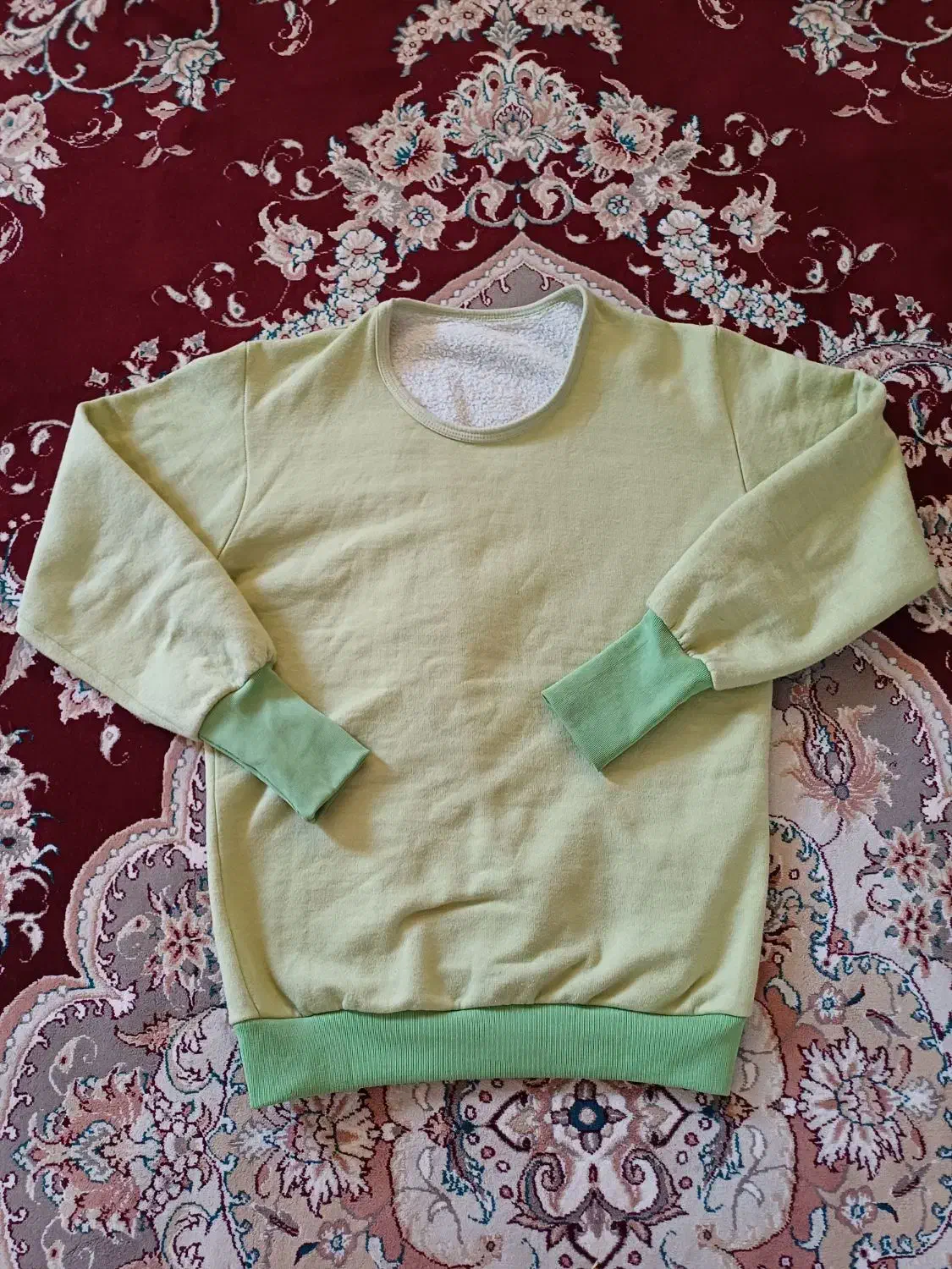 لباس گرم پوش|لباس|شهرکرد, |دیوار