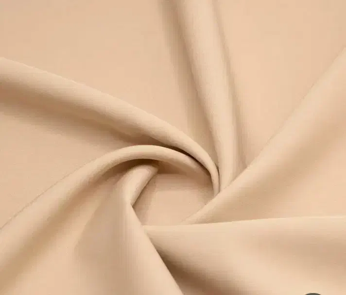 فروش پارچه کرپ مازراتی متری ۱۵۰|لباس|قرچک, باقرآباد|دیوار