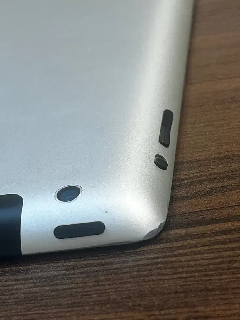 تبلت ایپد نسل ۴ اپل apple ipad 4|تبلت|اصفهان, قلعه طبره|دیوار