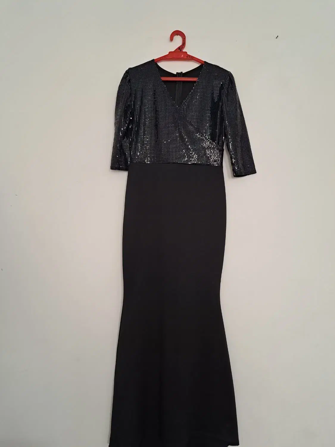 لباس مجلسی|لباس|شیروان (خراسان), |دیوار