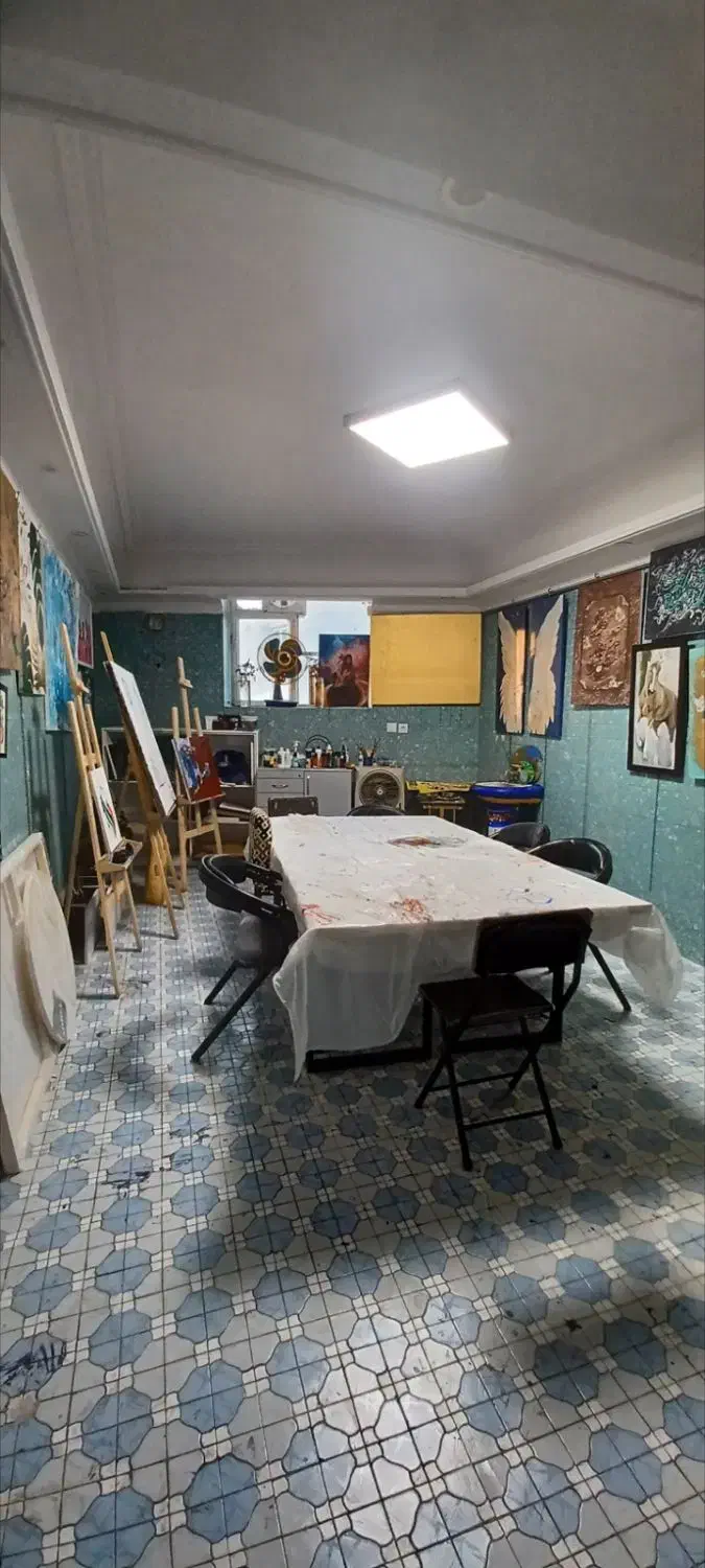 اجاره ساعتی کارگاه و کلاس آموزشگاه هنری|اجارهٔ کوتاه‌مدت دفتر کار و فضای آموزشی|تهران, نیروی دریایی|دیوار