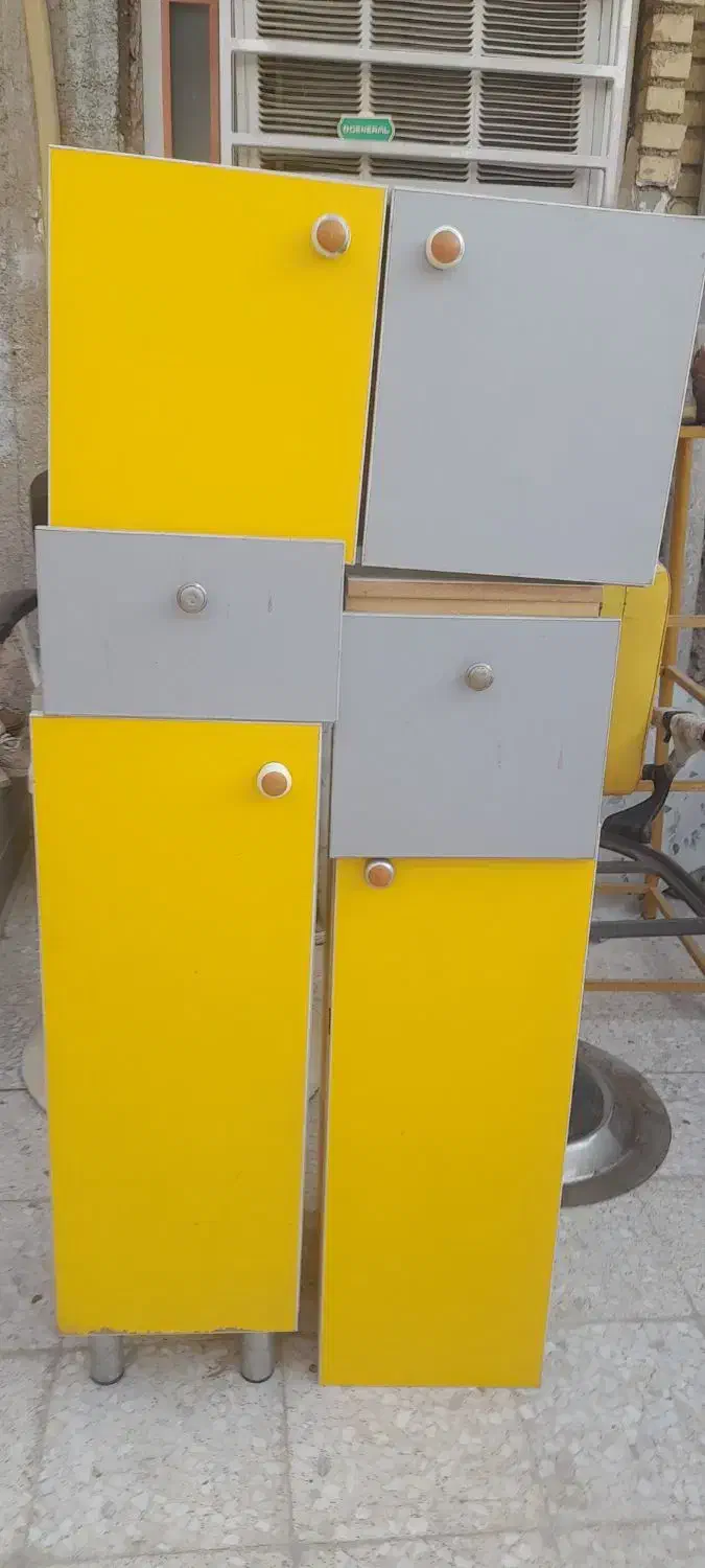 مقداری وسایل فورش فوری|حراج|اندیمشک, |دیوار