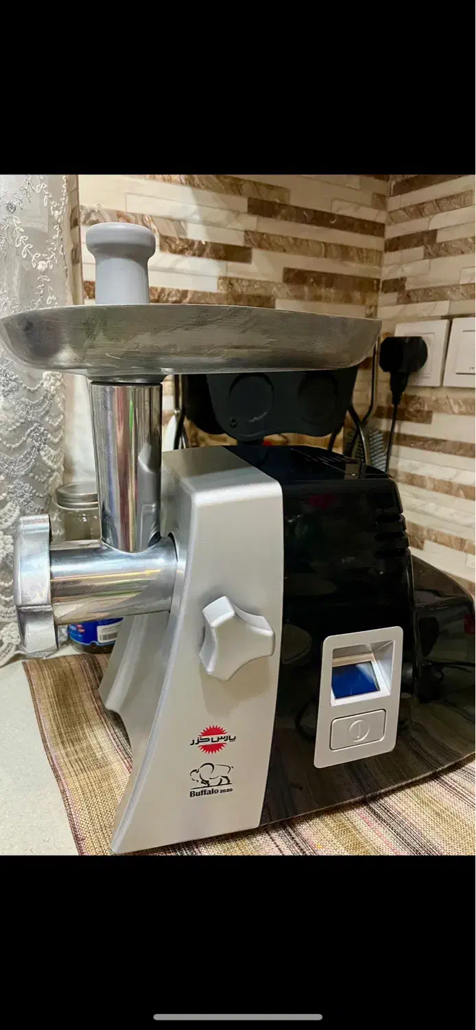 چرخگوشت پارس خزر مدل بوفالو|خردکن، آسیاب، غذاساز|تهران, نیروی هوایی (پیروزی)|دیوار