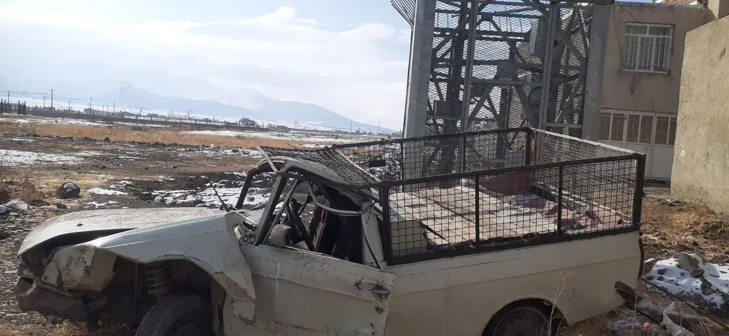 وانت مدل ۸۹ تصادفی|خودرو سواری و وانت|قروه, |دیوار