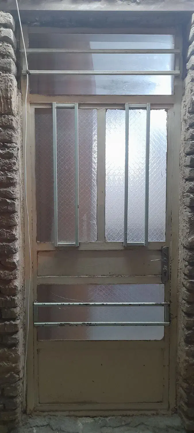 درب آهنی هال و پذیرایی|مصالح و تجهیزات ساختمان|اهواز, کوی علوی|دیوار