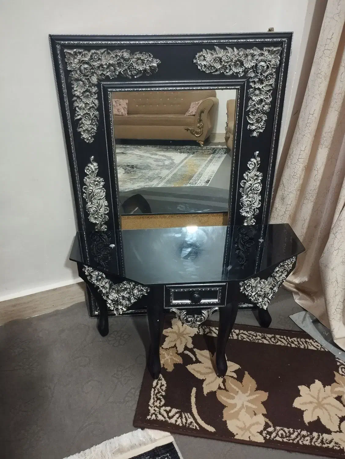 اینه|بوفه، ویترین، کنسول|چابهار, |دیوار