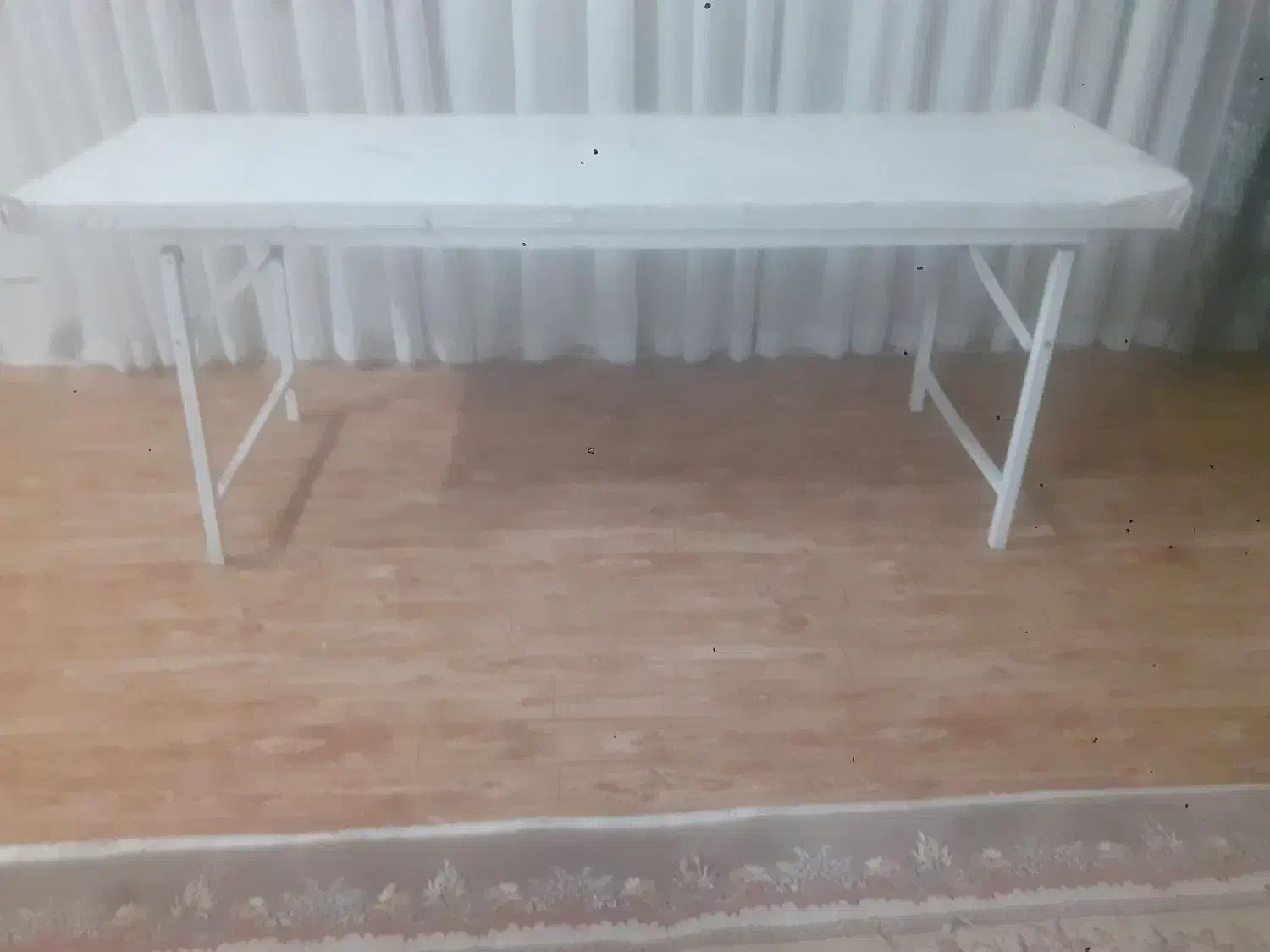 تخت‌تاشوارایشگاه|آرایشگاه و سالن‌های زیبایی|اقبالیه, |دیوار