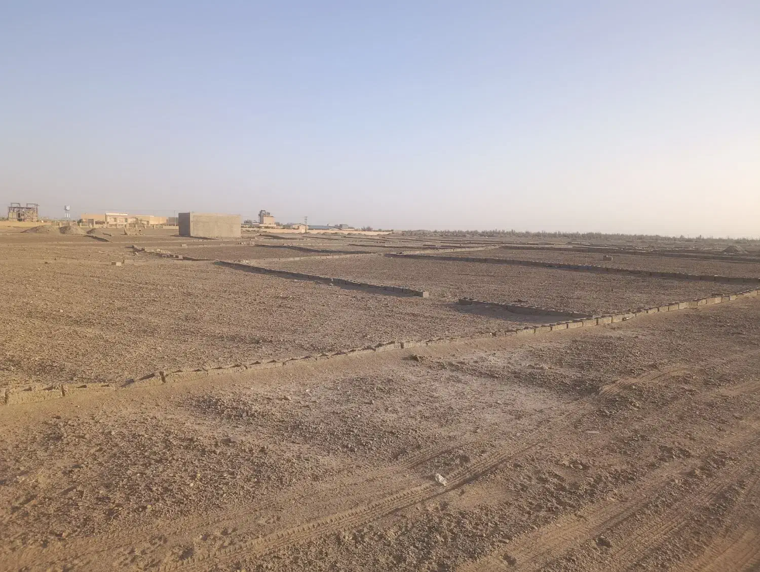 زمین فروشی زهک|فروش زمین و ملک کلنگی|زهک, |دیوار