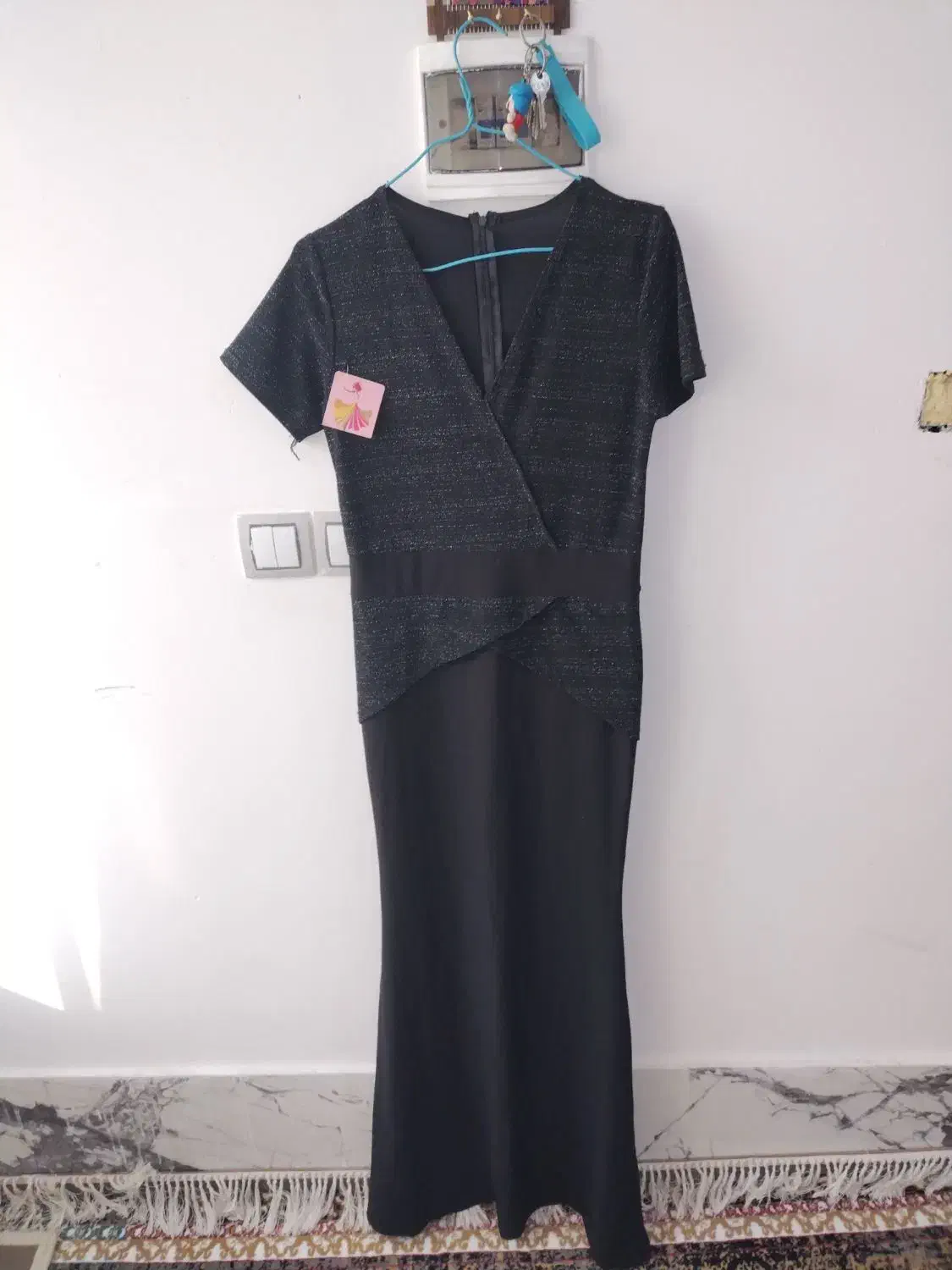 لباس مجلسی|لباس|سبزوار, فقیه سبزواری|دیوار