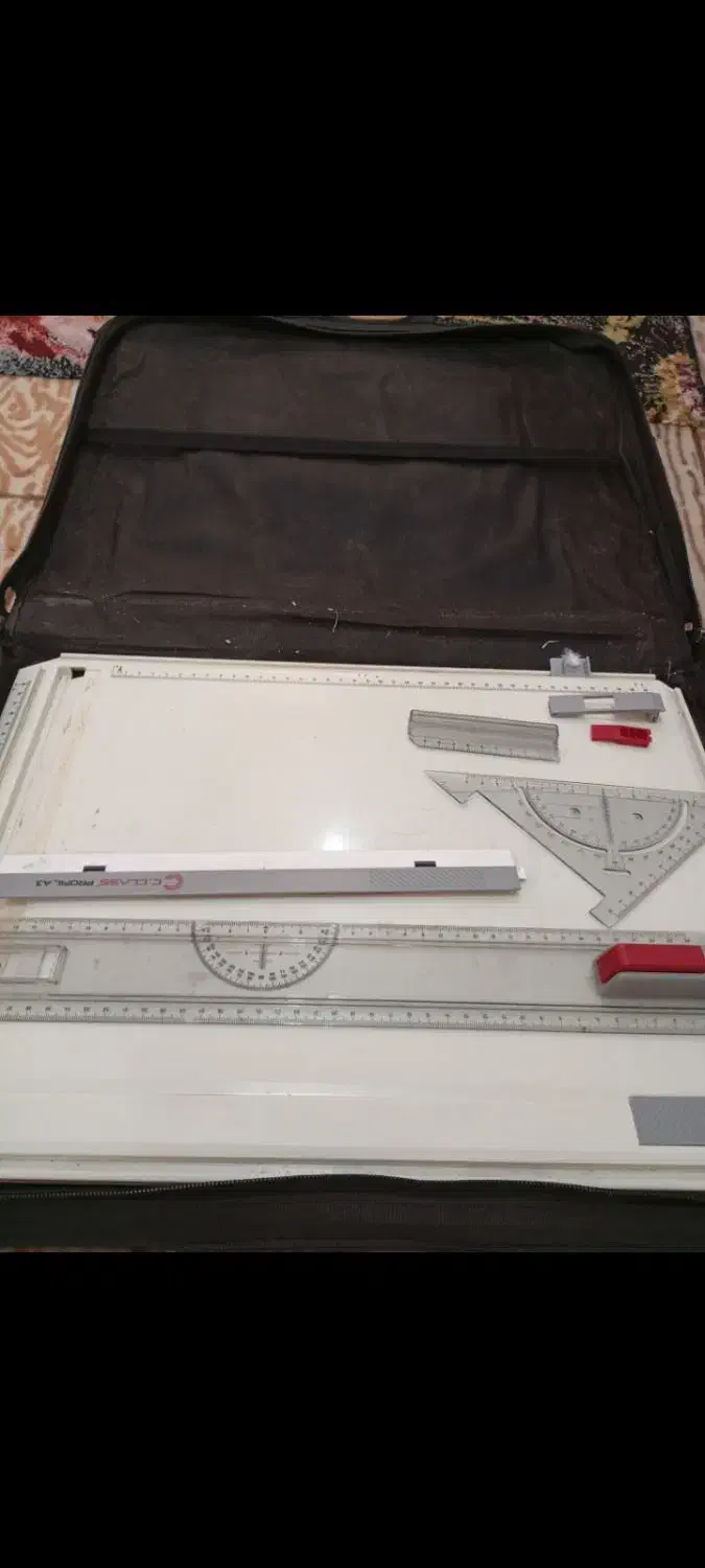 کیف ووسایل رشته معمــاری|لوازم التحریر|بوشهر, |دیوار