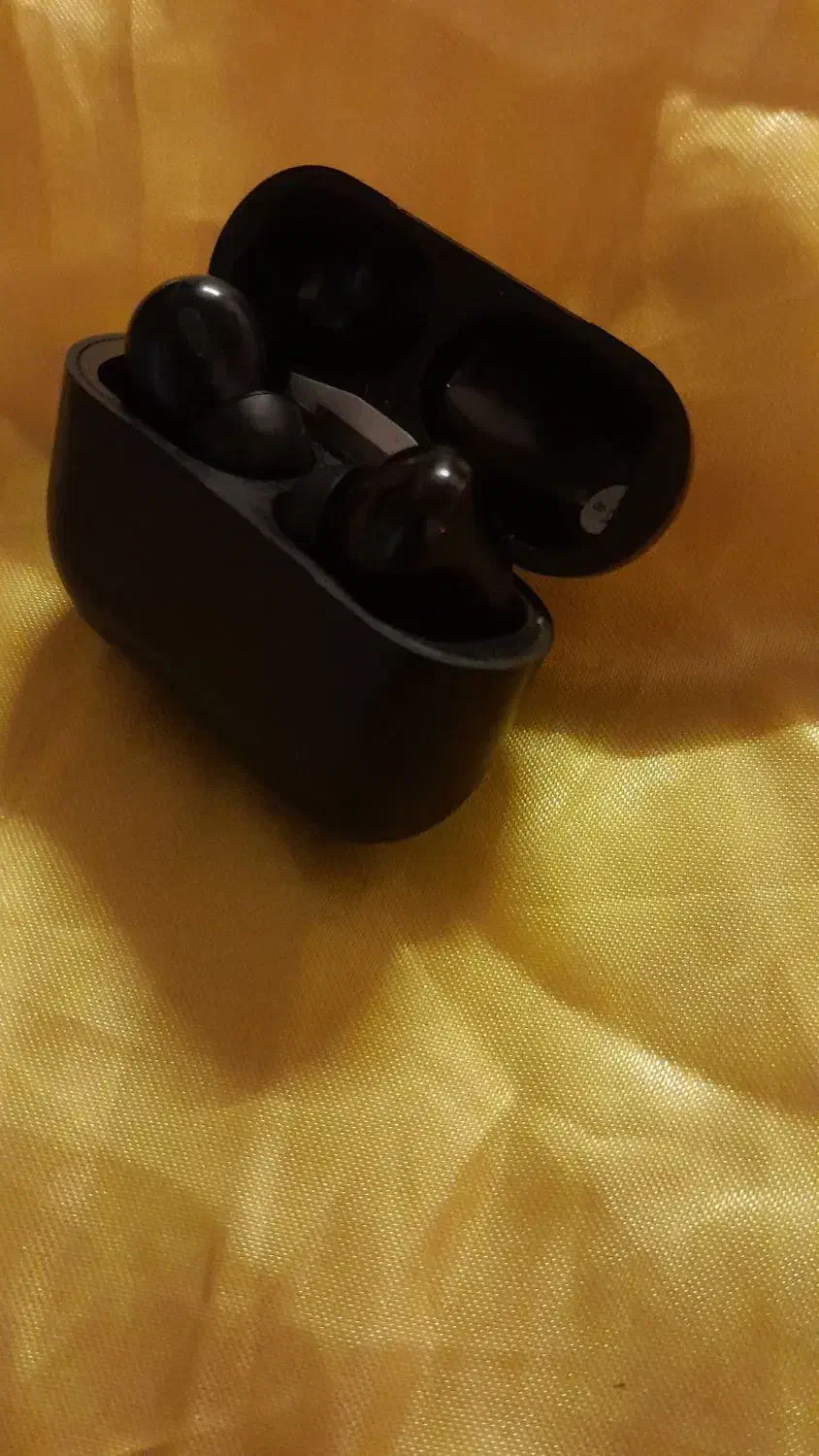 یک ایرپاد خاص برای آدم‌های خاص|لوازم جانبی موبایل و تبلت|مشهد, نیروی هوایی|دیوار