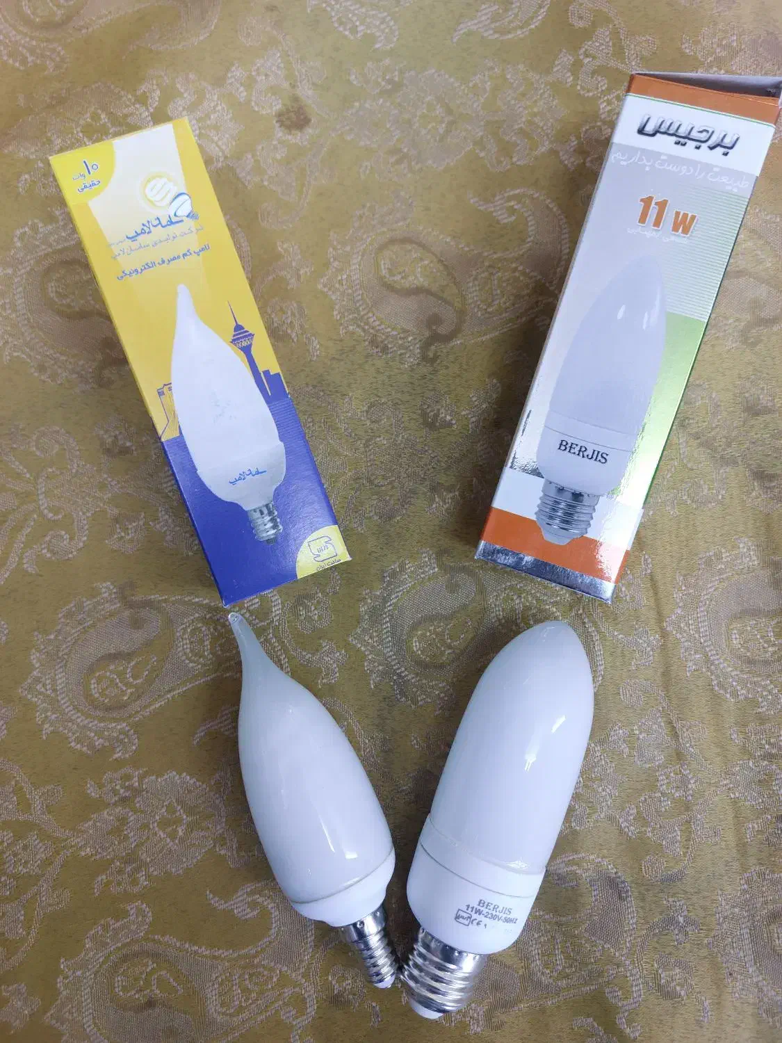 لامپ کم مصرف پیچی شمعی ومعمولی|لامپ و چراغ|هشتگرد, فاز ۲ مهستان|دیوار