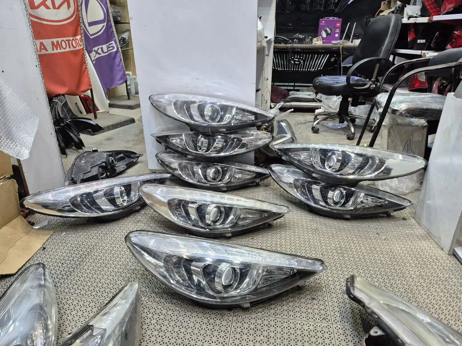 چراغ جلو ۲۰۷ کروز|قطعات یدکی و لوازم جانبی|رشت, گلسار|دیوار