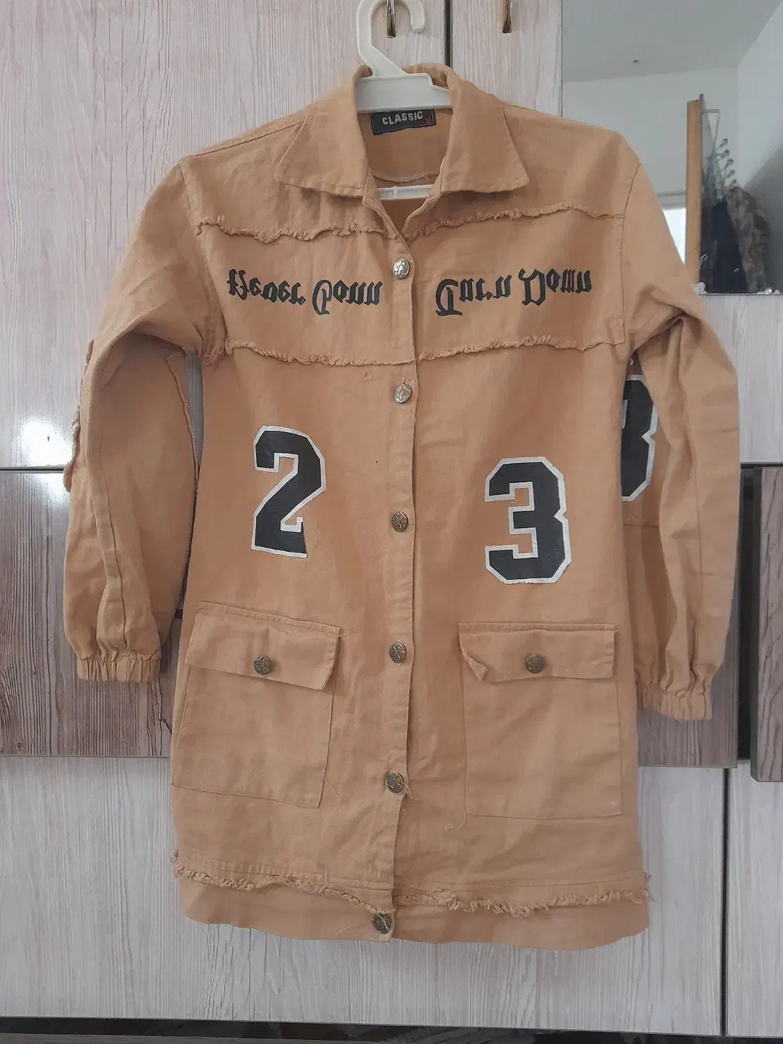 ۸ تا مانتو فقط ۳۰۰ تومن|کفش و لباس بچه|سبزوار, فیاض|دیوار