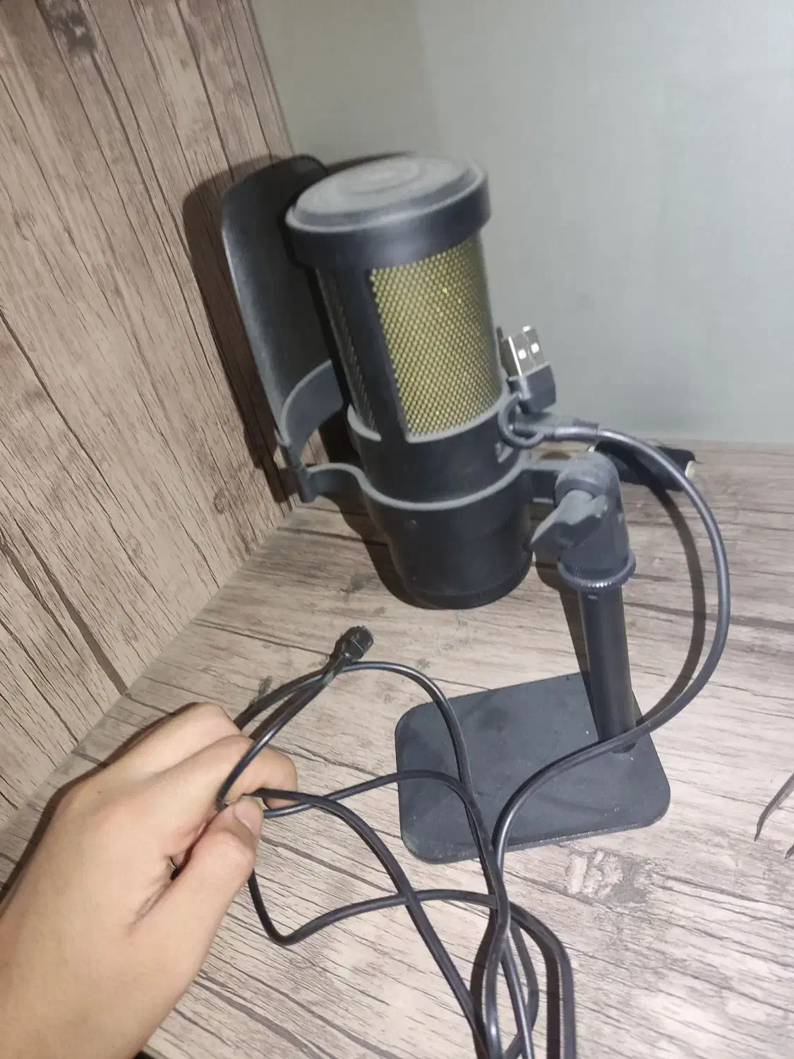 میکروفون استودیوی|صوتی و تصویری|کارون, |دیوار