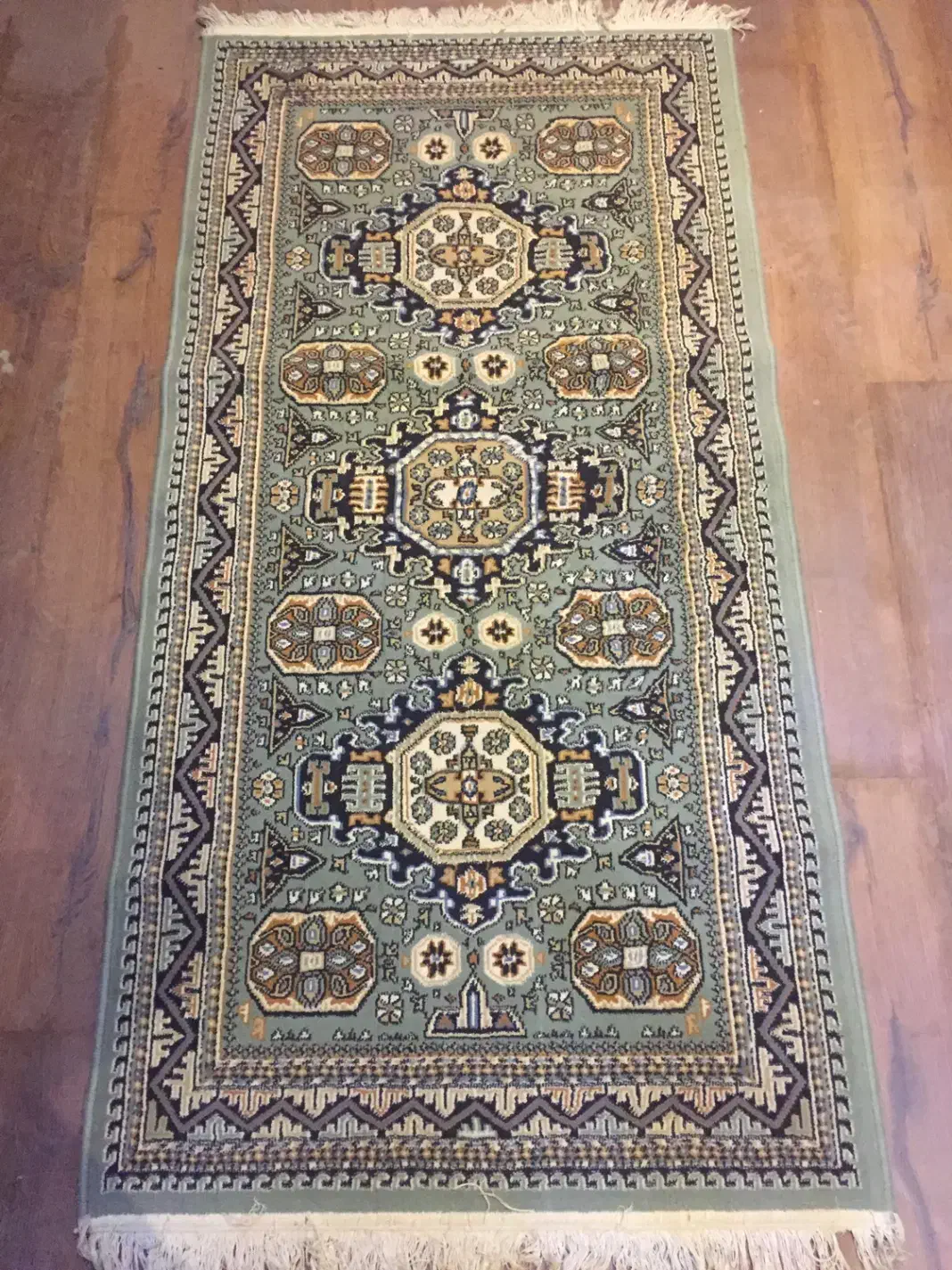 قالیچه|فرش|مشهد, فردوسی|دیوار