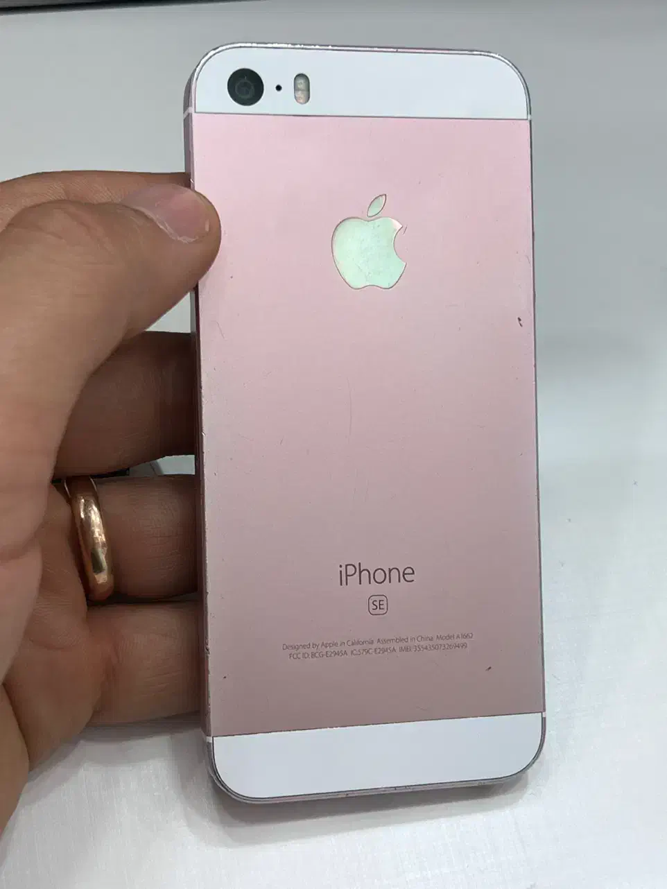 iPhone SE 64g پک اصلی|موبایل|تهران, گلستان (شهرک راه آهن)|دیوار
