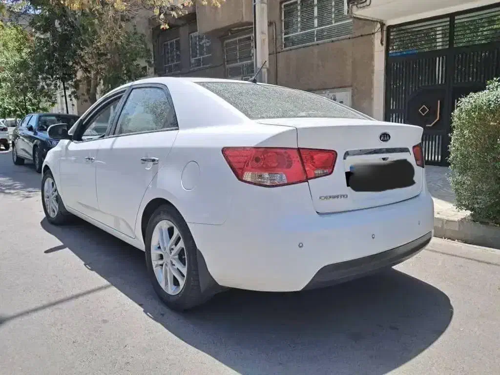 کیا سراتو آپشنال ۱۳۹۶ اتومات ۲۰۰۰|خودرو سواری و وانت|تهران, جنت‌آباد مرکزی|دیوار