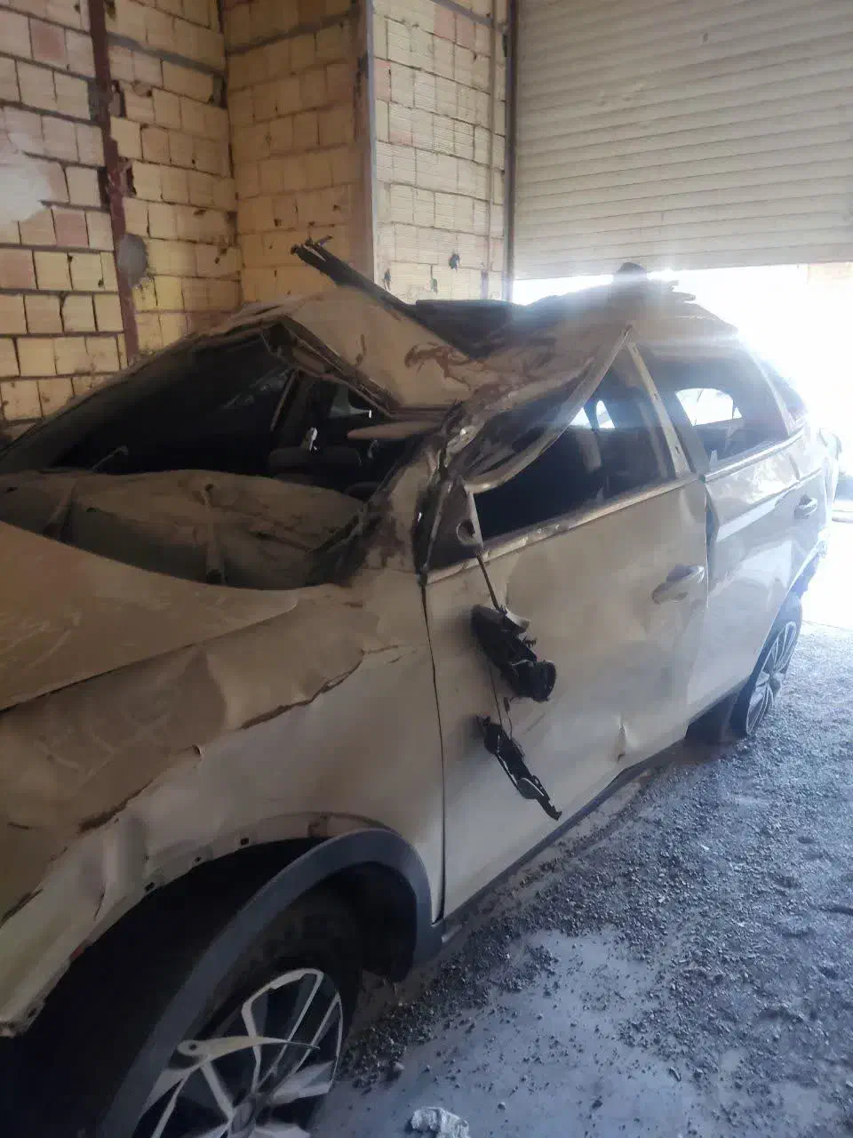 ماشین تصادفی|خودرو سواری و وانت|قم, شهرک مهدیه (مدرس)|دیوار