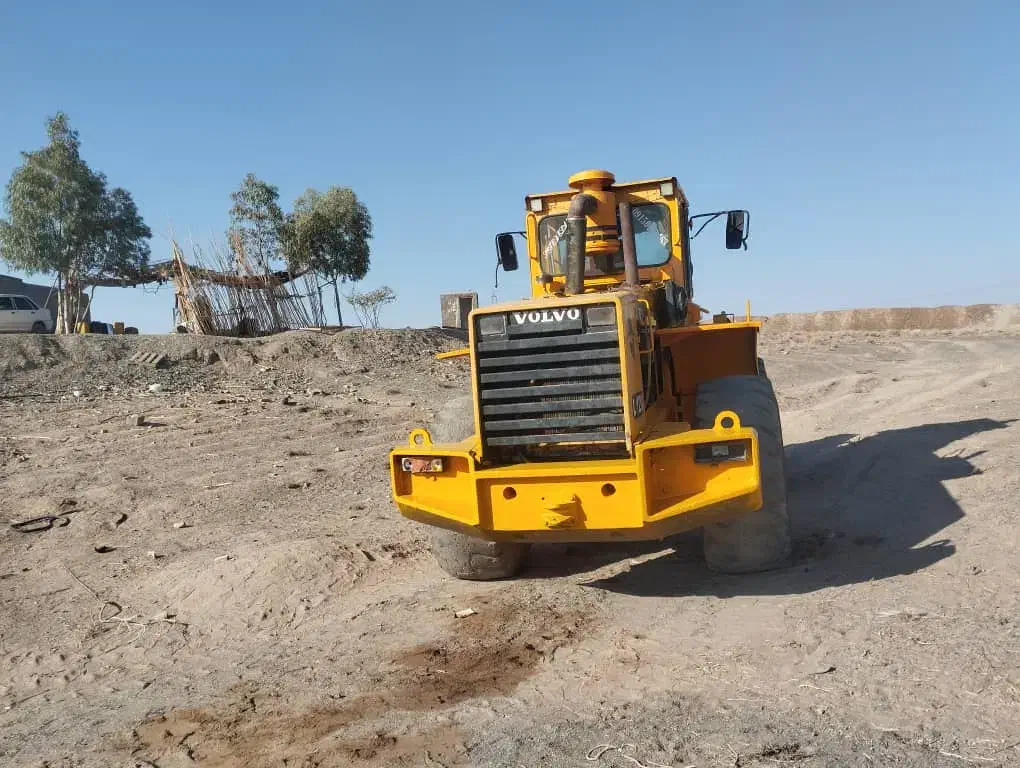 فروش لودر 4500ولوو|خودرو سنگین|زاهدان, |دیوار