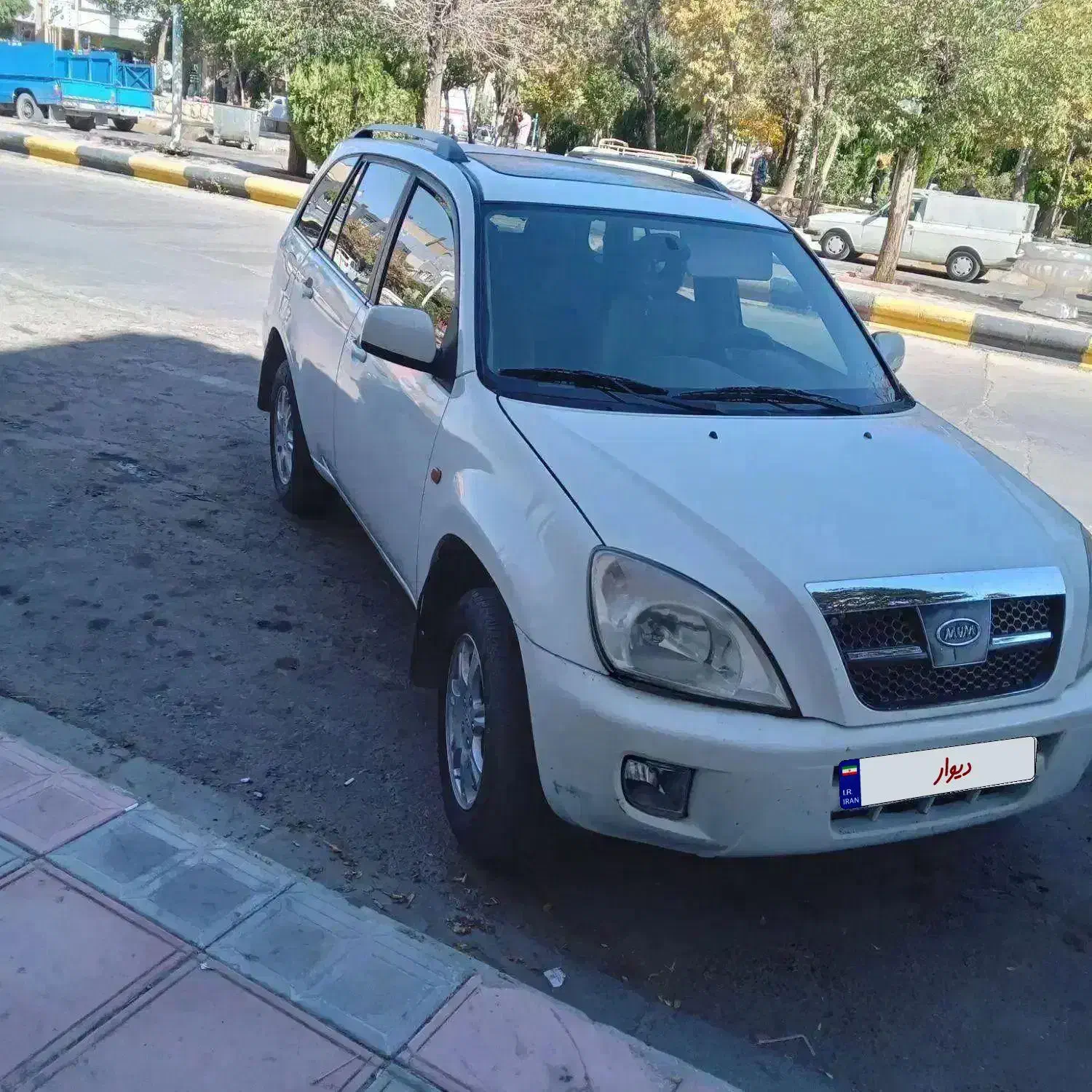 ام وی ام ایکس ۳۳|خودرو سواری و وانت|دهگلان, |دیوار