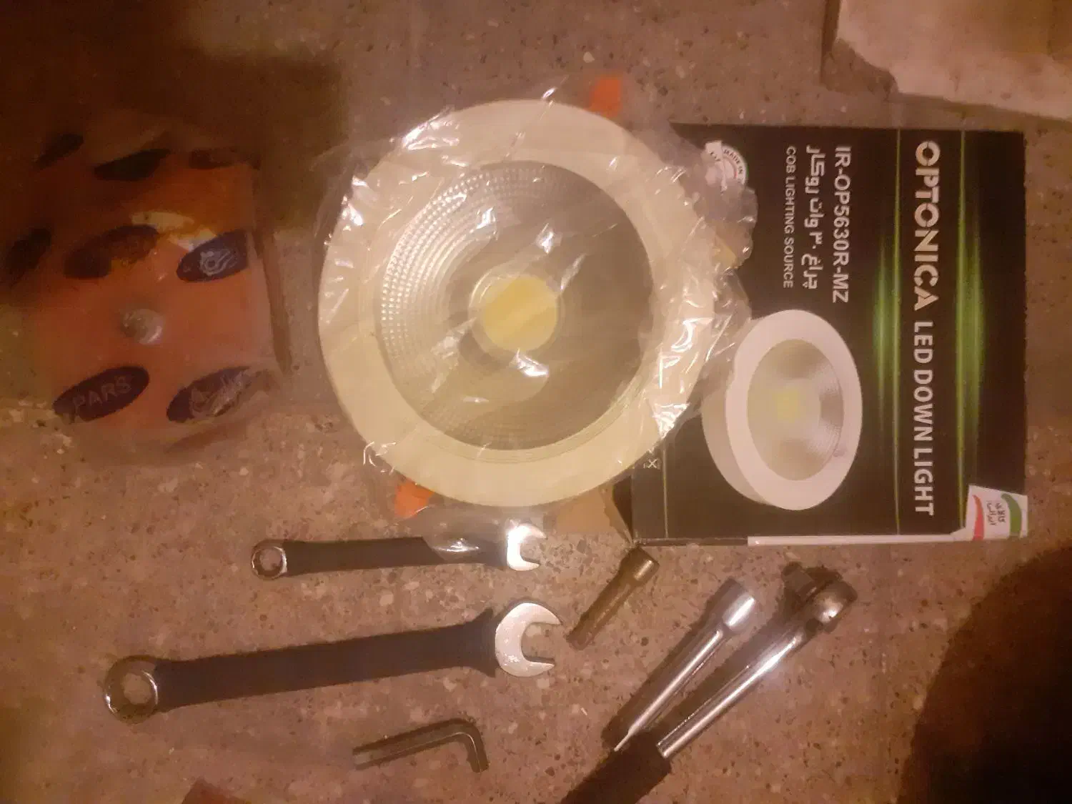 خرده ریزه توانباری|لامپ و چراغ|مشهد, امیریه|دیوار