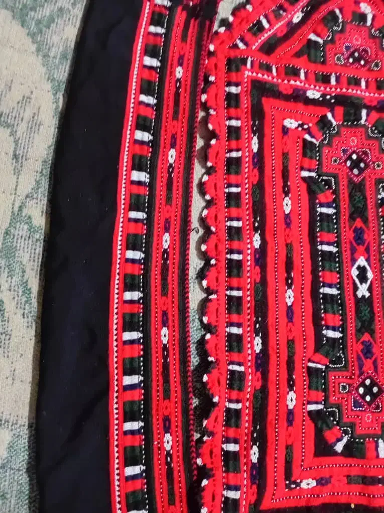 بدن استین|لباس|سراوان, |دیوار