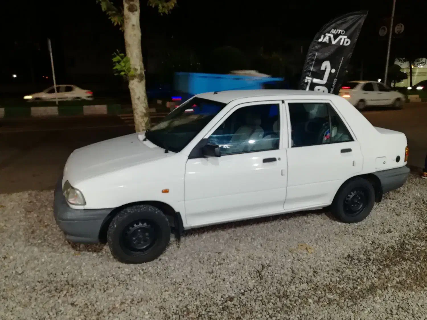 پراید 131 سفید|خودرو سواری و وانت|رشت, کوی امام رضا|دیوار