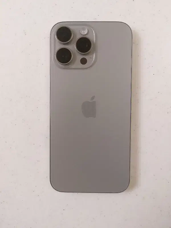 آیفون ۱۶ پرومکس ۲۵۶  100% zaa|موبایل|تهران, جنت‌آباد جنوبی|دیوار