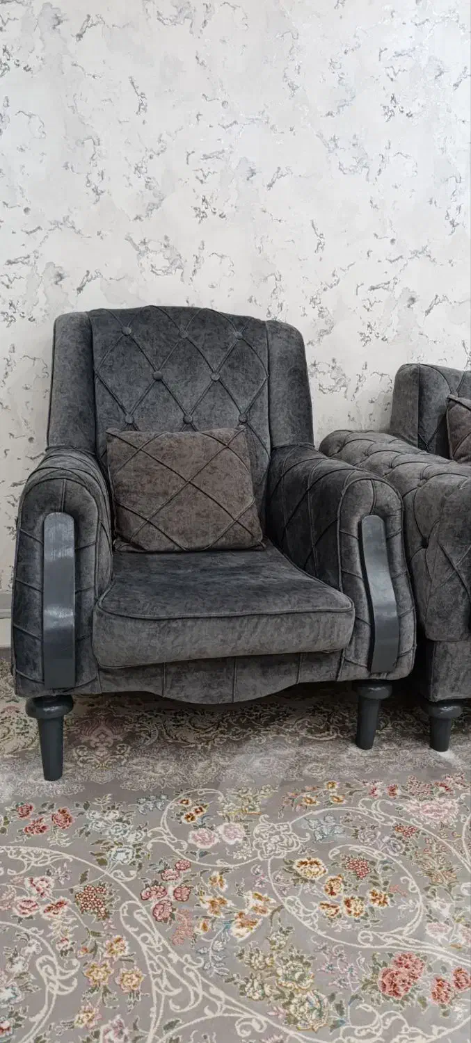 مبل راحتی همراه با عسلی|مبلمان خانگی و میز عسلی|تهران, کیانشهر|دیوار