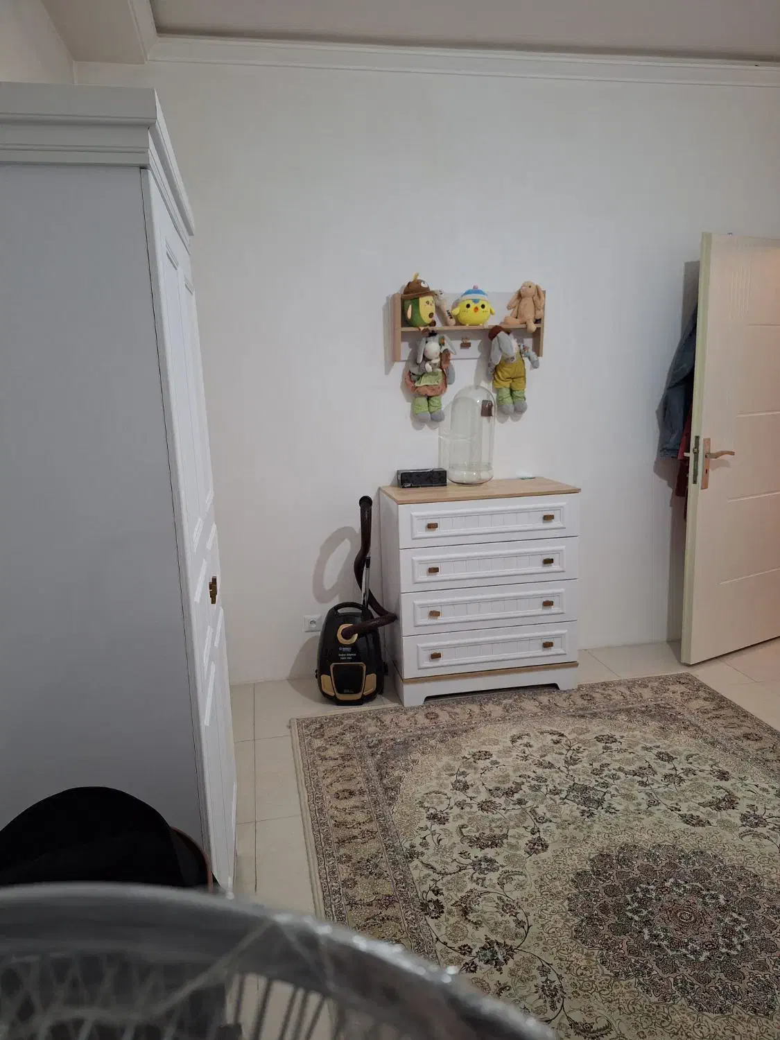 واحد۱۲۷متری تک واحد بحرخیابان اصلی|فروش آپارتمان|بهارستان, |دیوار