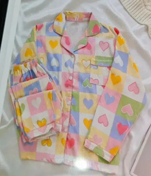 ست زنانه|لباس|فولادشهر, B4|دیوار