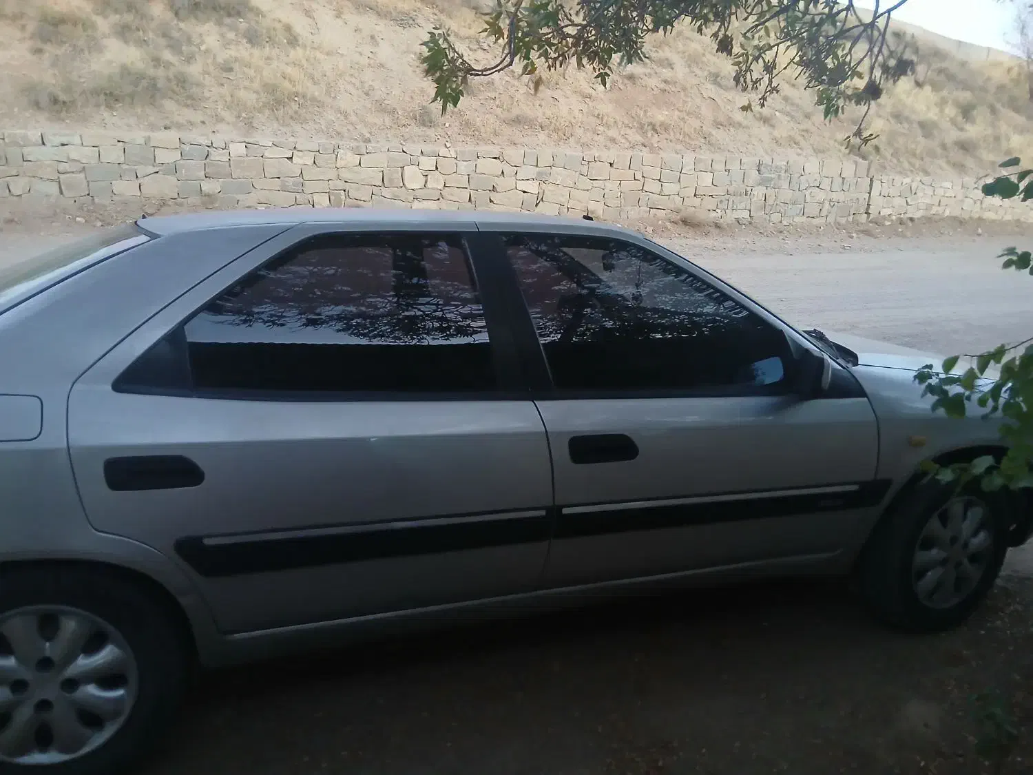 زانتیا ۲۰۰۰|خودرو سواری و وانت|نوبران, |دیوار