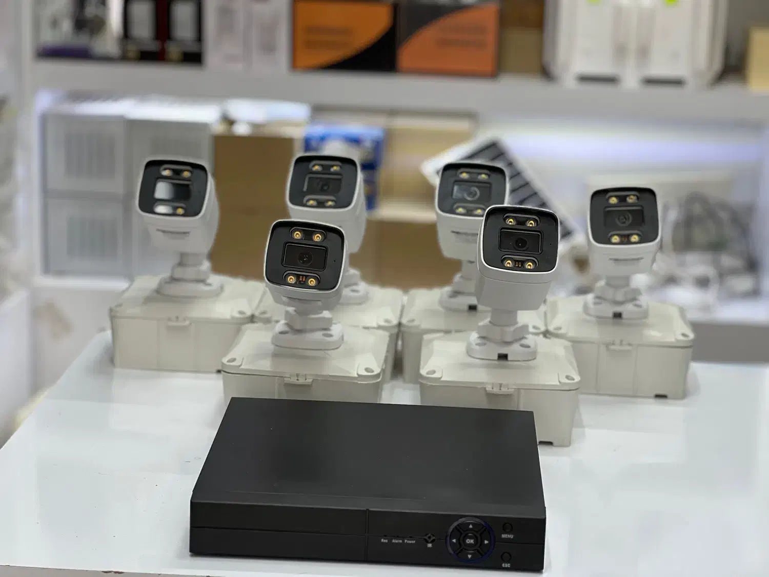 دوربین مداربسته|دوربین مداربسته|جغتای, |دیوار