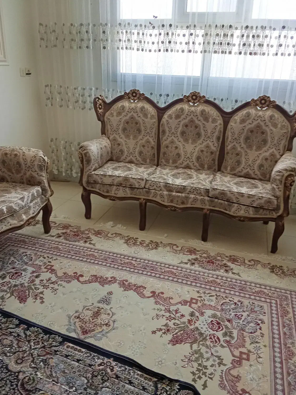 مبل سلطنتی|مبلمان خانگی و میز عسلی|زاهدان, |دیوار