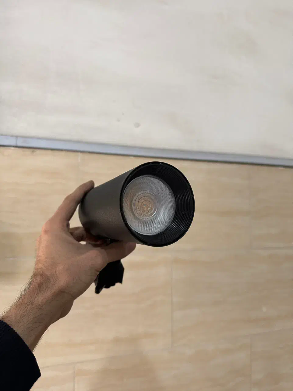 چراغ و پروژکتور و روشنایی|لامپ و چراغ|ارومیه, |دیوار