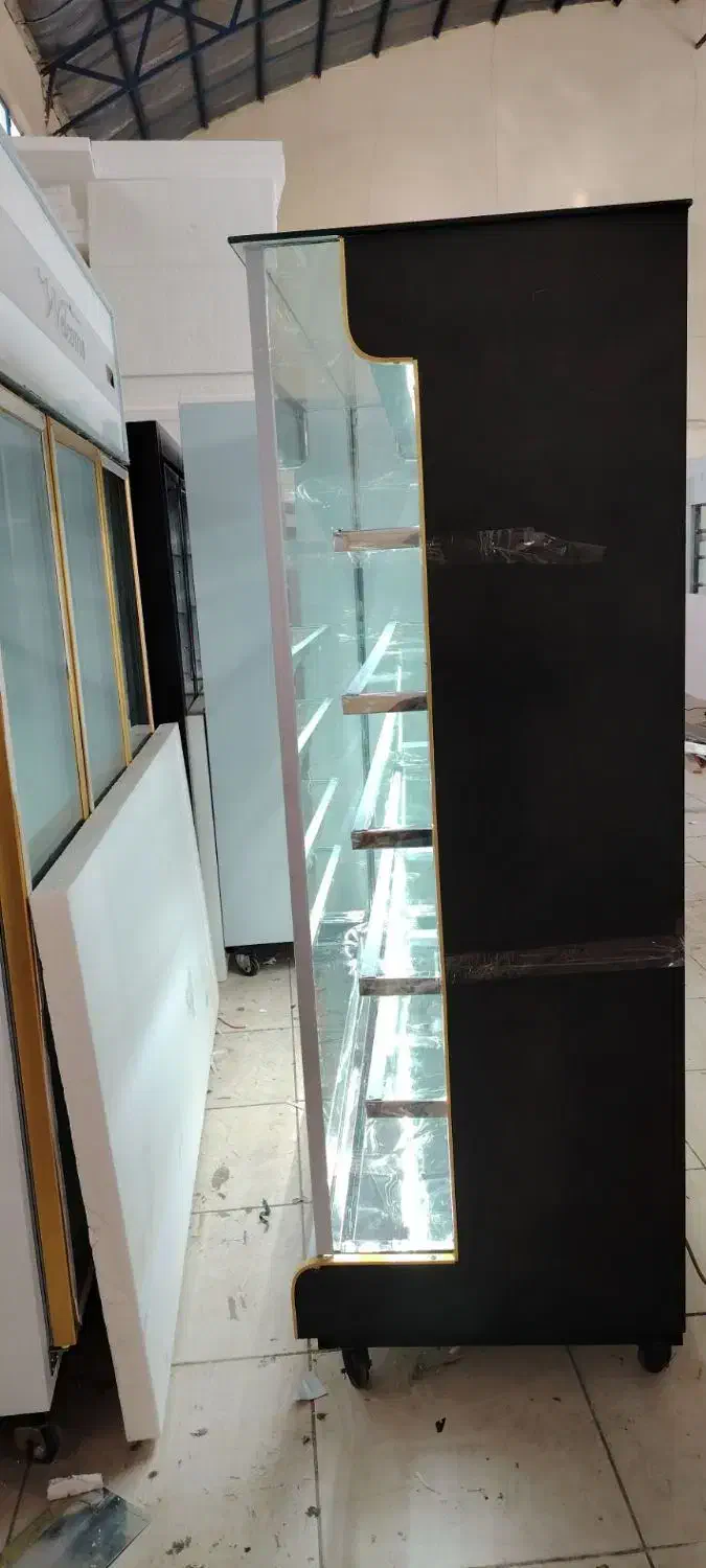 ویترین خشک دو متری|فروشگاه و مغازه|ایجرود, |دیوار