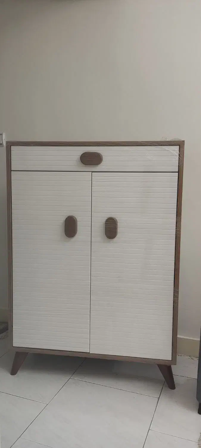 جاکفشی|جاکفشی، کمد، دراور|تهران, باشگاه نفت|دیوار