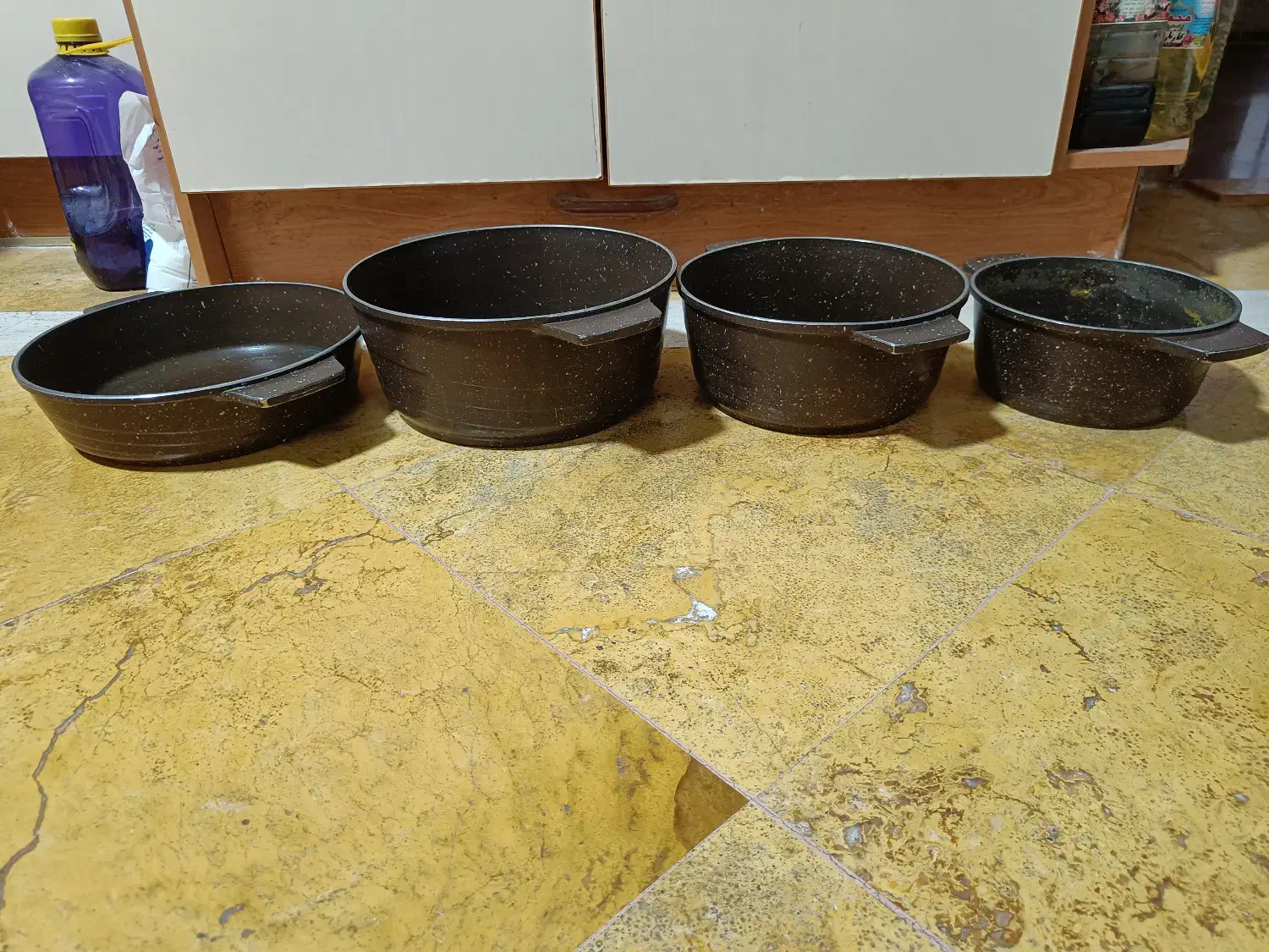 ست قابلمه گرانیتی ۴ عددی  باکیفیت سالم|ظروف پخت‌وپز|کاشان, فین بزرگ|دیوار