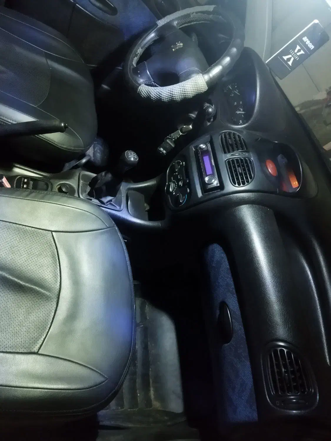 پژو ۲۰۶ درحد|خودرو سواری و وانت|رشت, لاکان شهر|دیوار