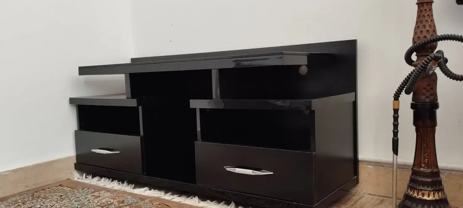 میزتلوزیون|میز تلویزیون|هشتگرد, هشتگرد قدیم|دیوار