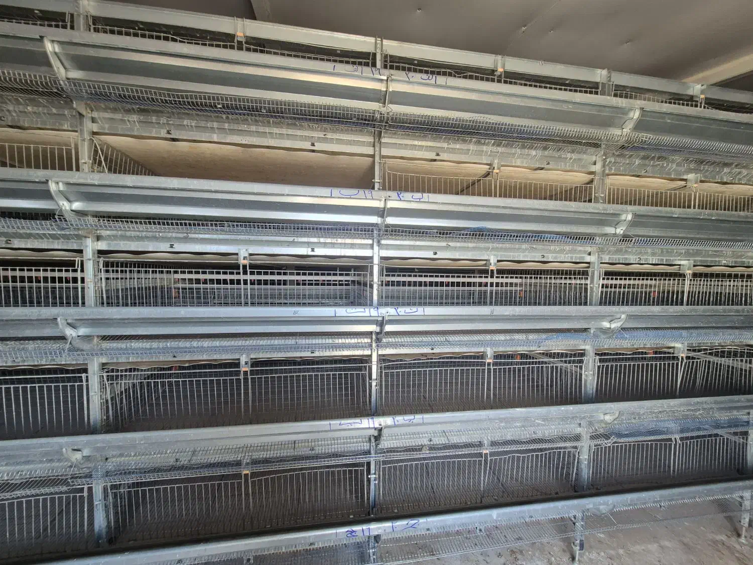 فروش خط تمام مکانیزه قفس پرورش بلدرچین|ماشینآلات صنعتی|فامنین, |دیوار