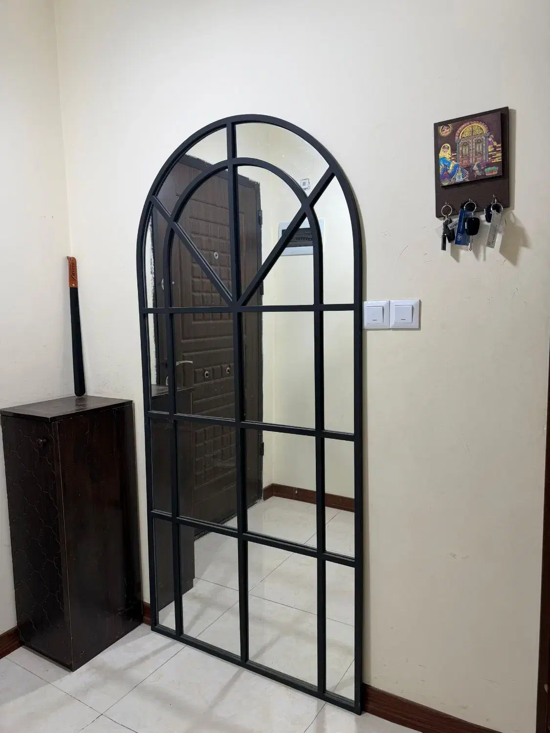 آینه قدی فریم فلزی مشکی|آینه|شیراز, شهرک مفتح|دیوار