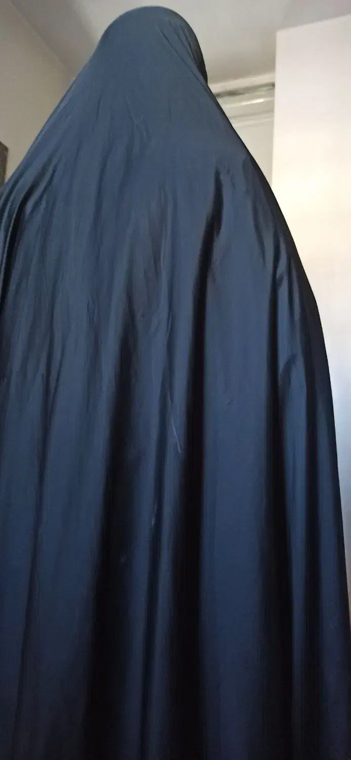 چادر مشکی ساده|لباس|خرم‌آباد, |دیوار