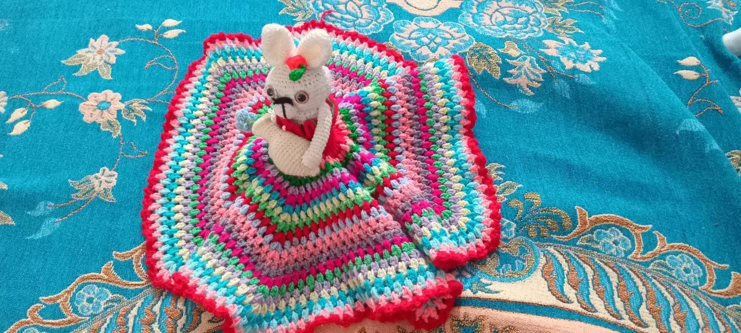 عروسک|اسباب‌بازی بچه|نیشابور, کریم آباد|دیوار