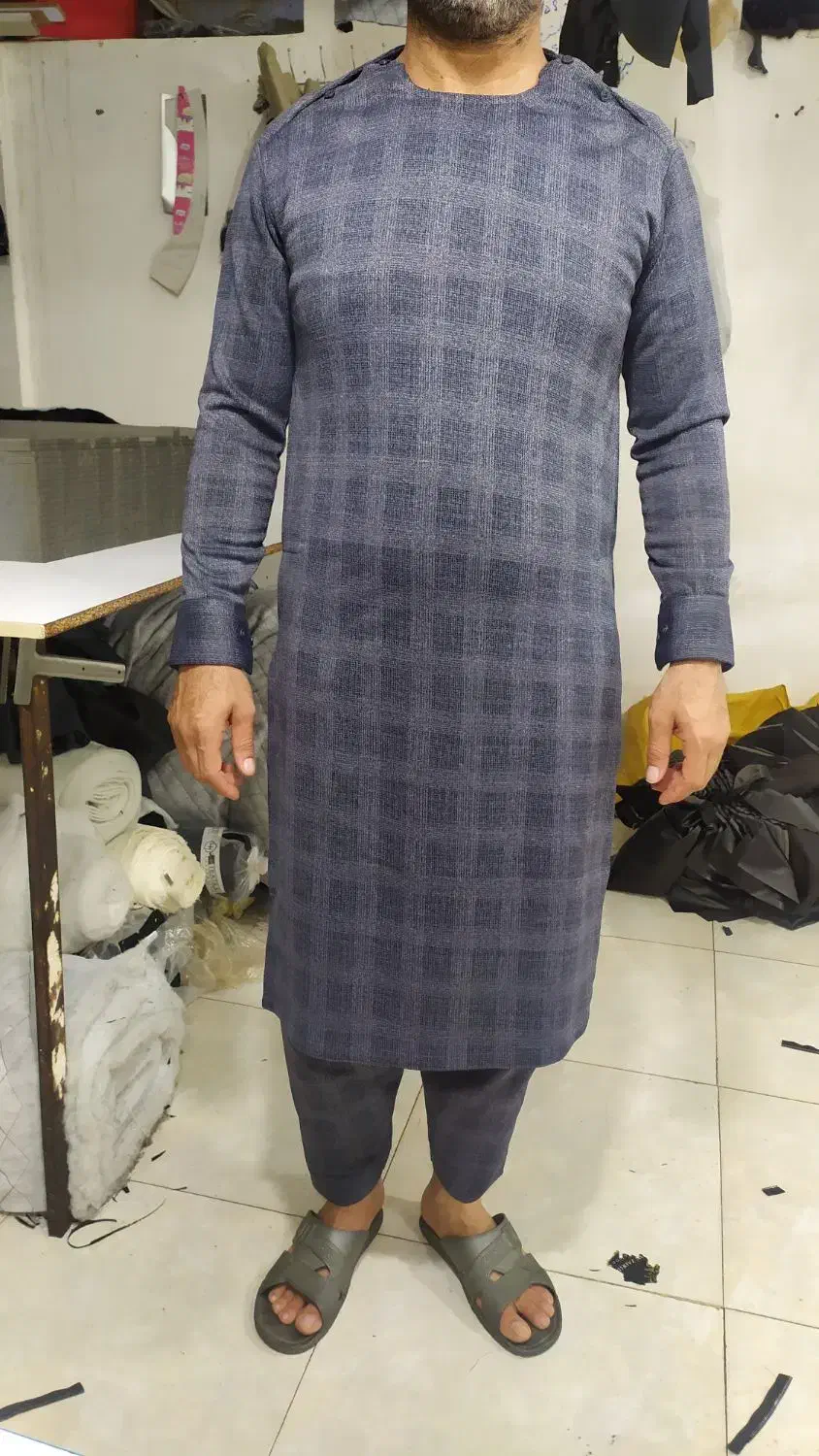 لباس افغانی|لباس|تاکستان, |دیوار